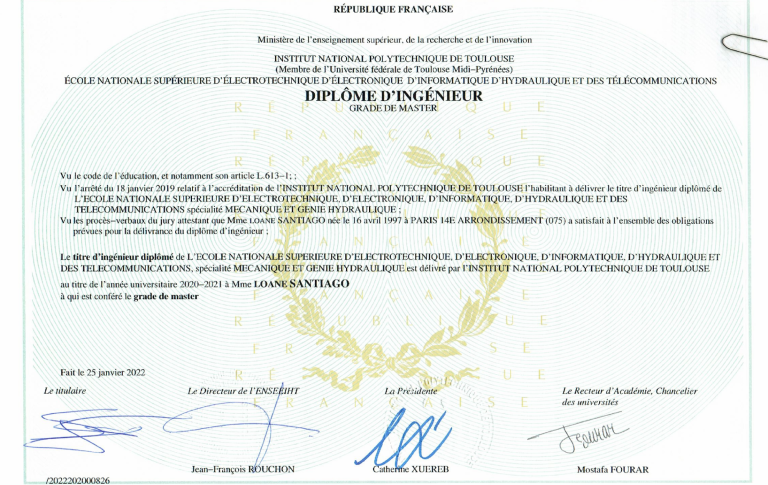 Certificat officiel avec des signatures et un sceau doré.